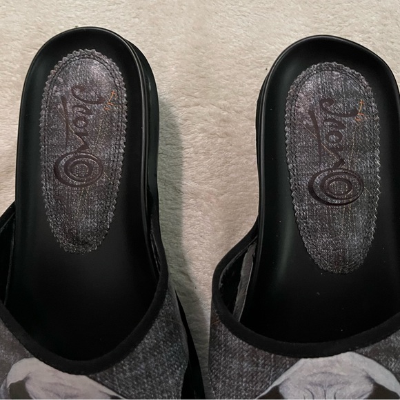 Pug woman’s sandals size 8 1/2 M - Picture 4 of 6